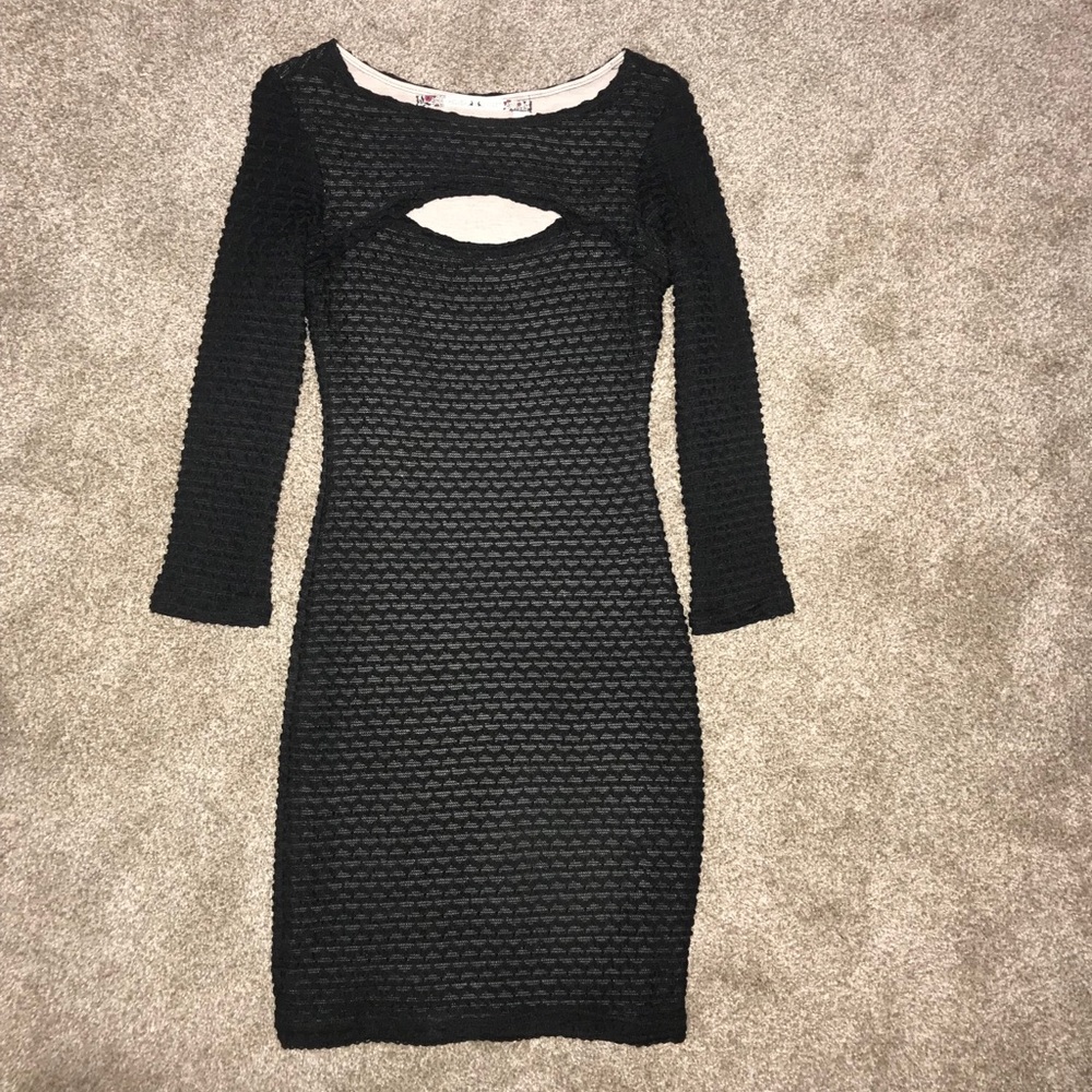 Little black dress🔥
